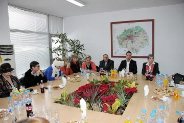 Сватба и бебе за кмета на Стара Загора