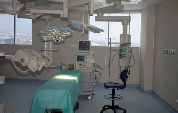 Дядо Коледа, дай ни условия за достоен труд