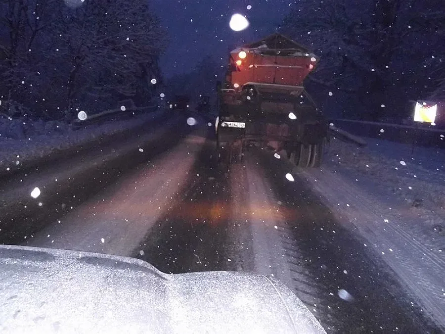 Хвалят снегорините на 112