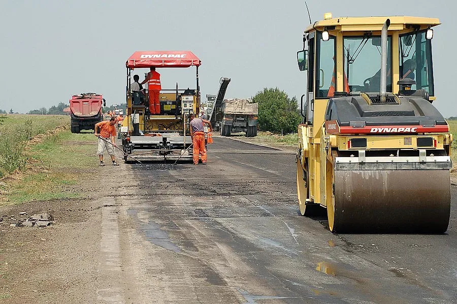 Строители без заплати 4 месеца