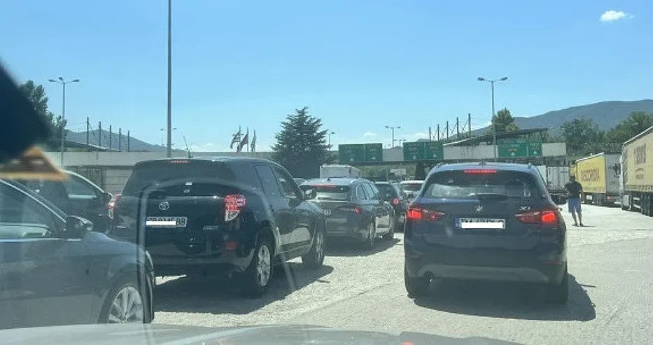 Истински ад на Кулата. Невиждани колони