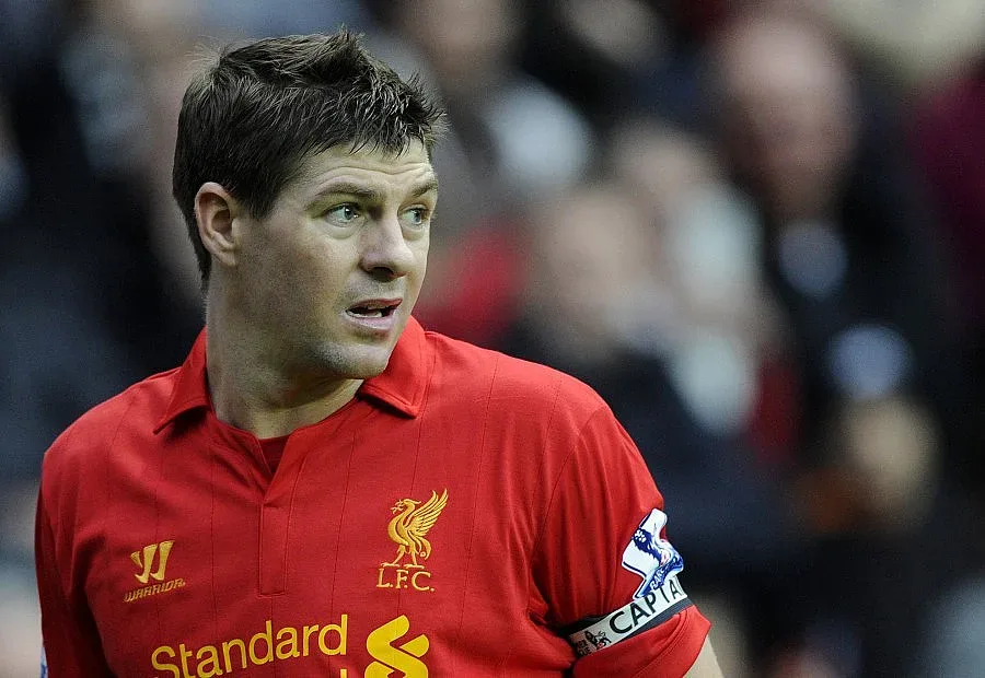 Ченгета разбиха парти на Джерард