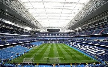 В кой стадион местата са по 250 евро