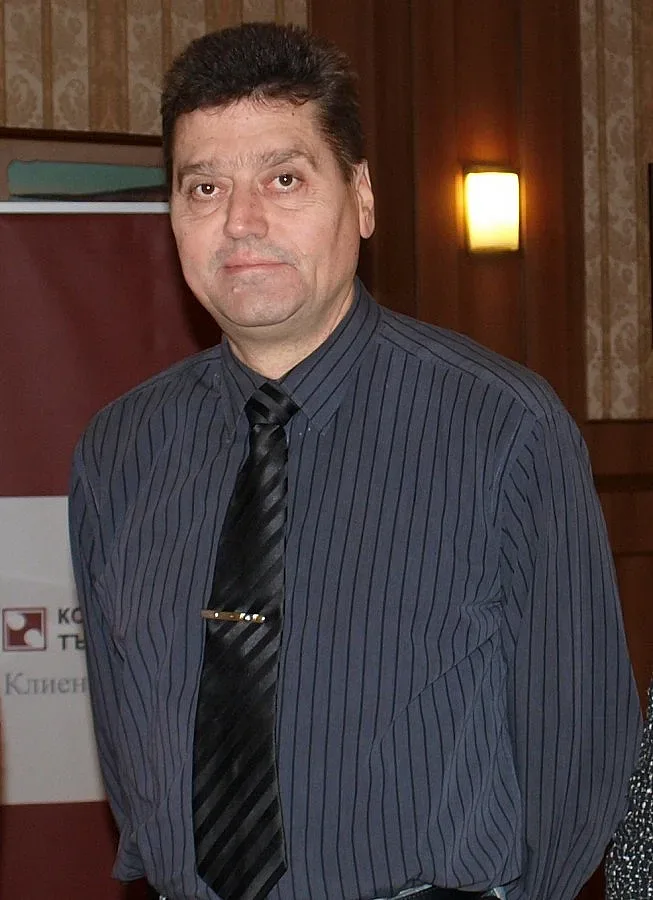 Дядо Коледа да ни изкара от ъгъла, в който сме заврени