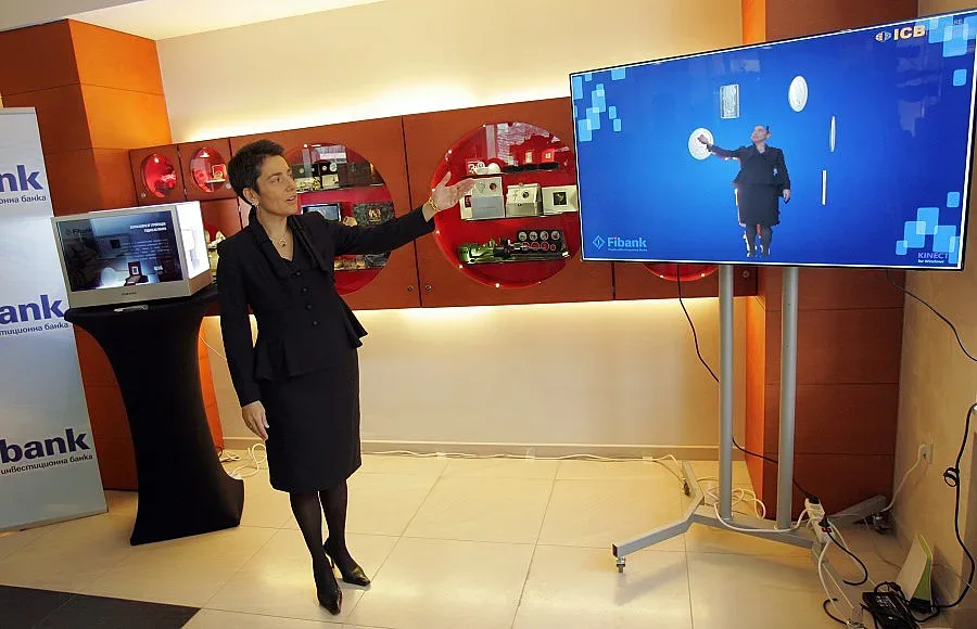 Fibank с нетрадиционна премиера на новия си онлайн магазин