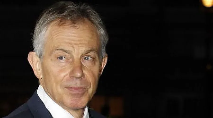 Блеър брани българите в Англия