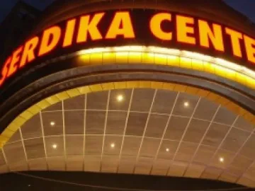 Хванаха бомбаджийката на мол "Сердика"