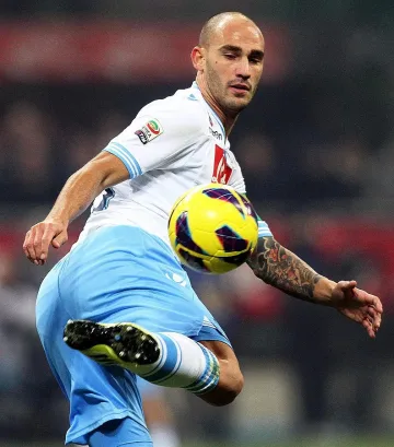 Удариха Наполи за черно тото