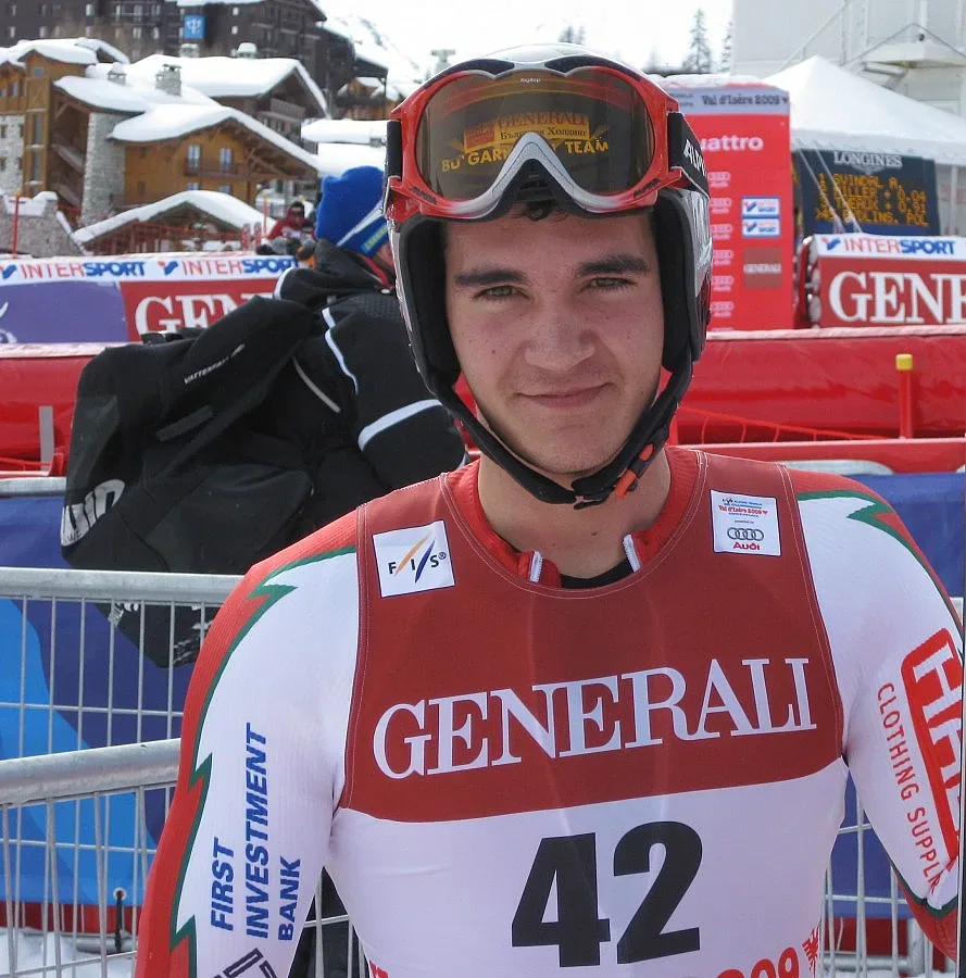 Чонгаров 12-и в слалома за Североамериканската купа в Канада 