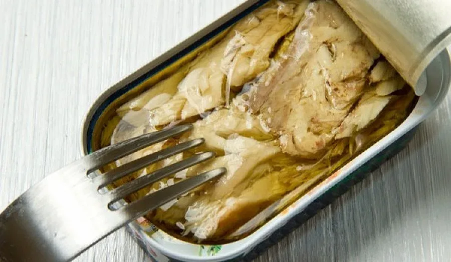 Консервираме виетнамска риба за Европа