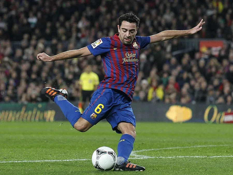 Шави остава в "Барса" до пенсия