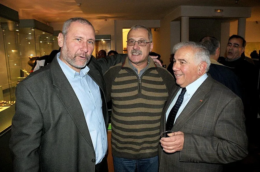 Спасението на света е българско