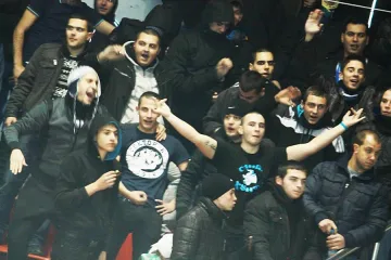 Протест срещу закон подпалил волейбола