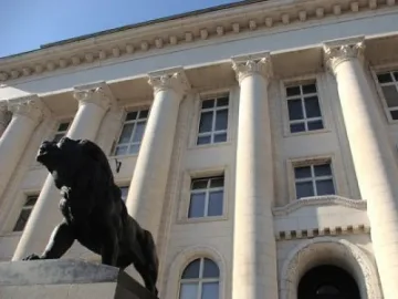 Бомбардираха Темида със заплахи