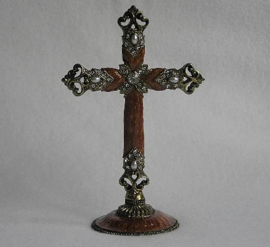 Пастори искат кръст за символ на Варна