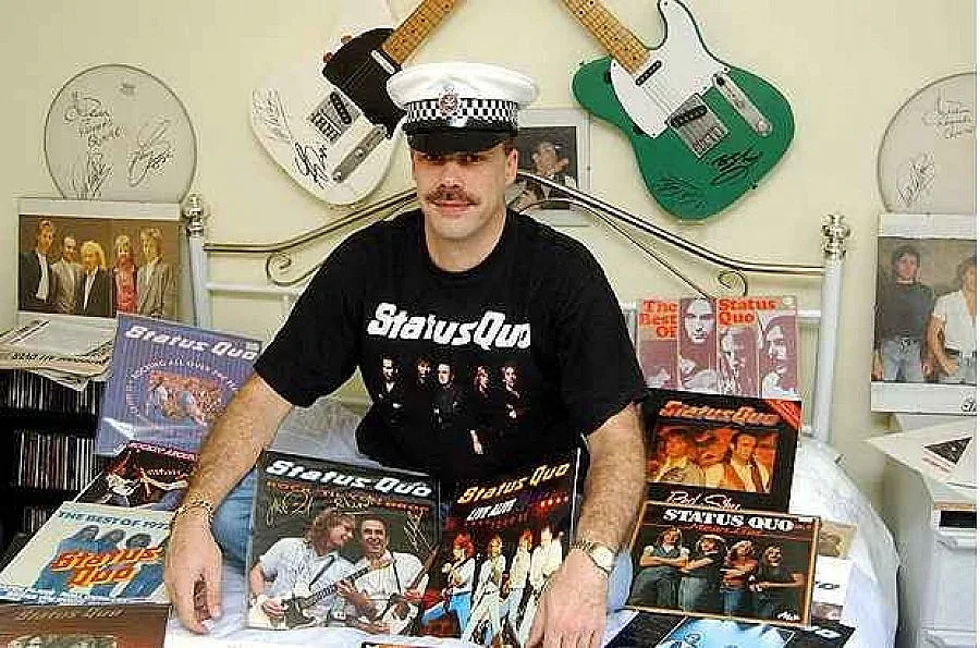 Полицай изгледал 180 концерта на Status Quo