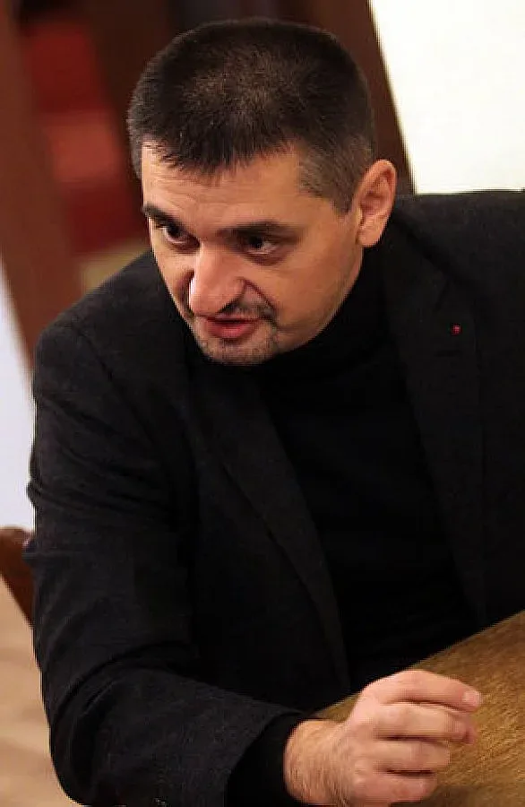 Искат "бърза писта" за първа работа     