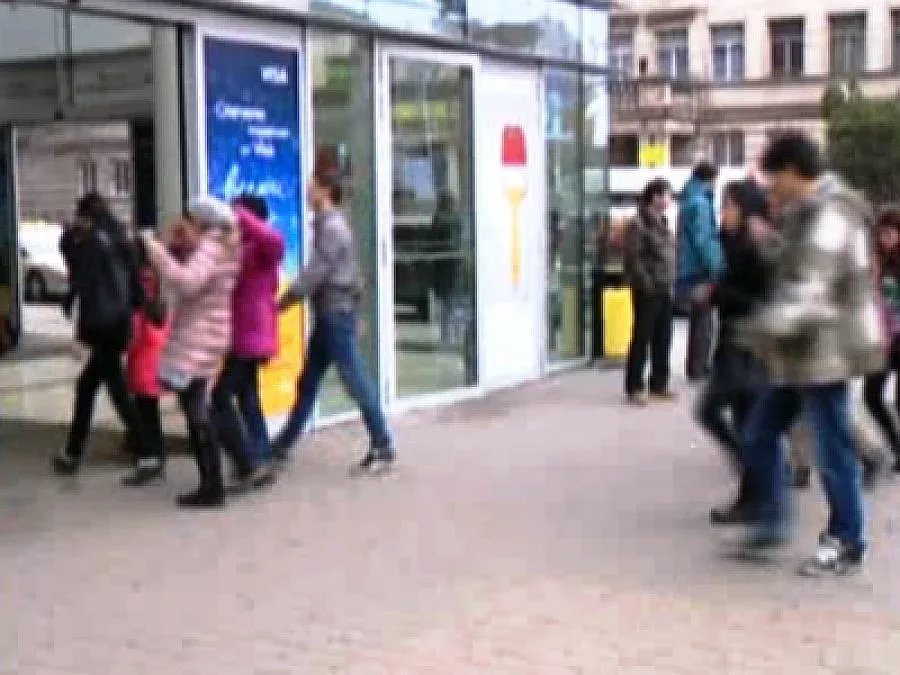 Масов бой в столичен мол