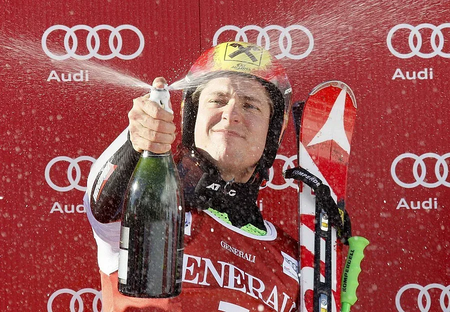 Французин подари победата на Хиршер във Вал д'Изер