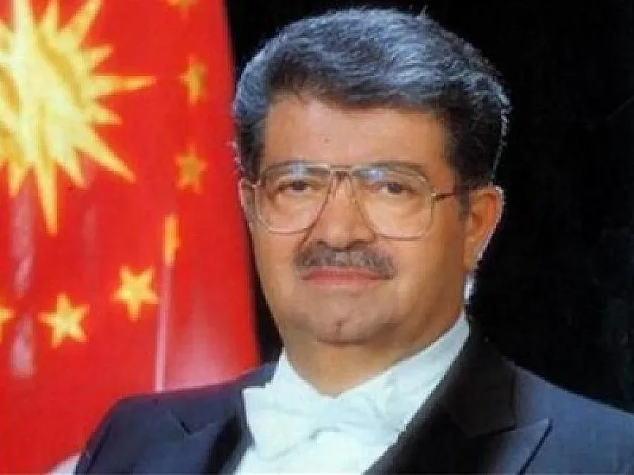 Тургут Йозал не бил отровен