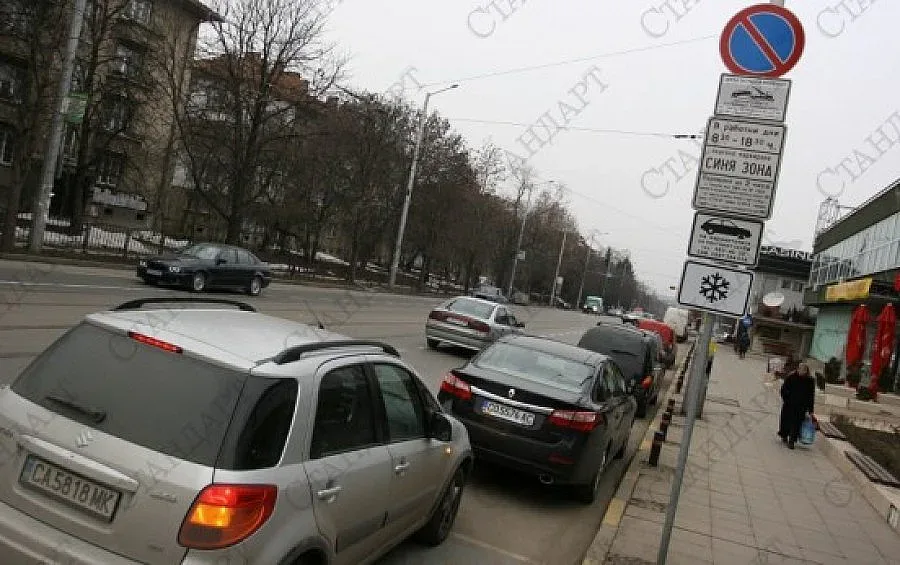 Паркираме безплатно край болниците