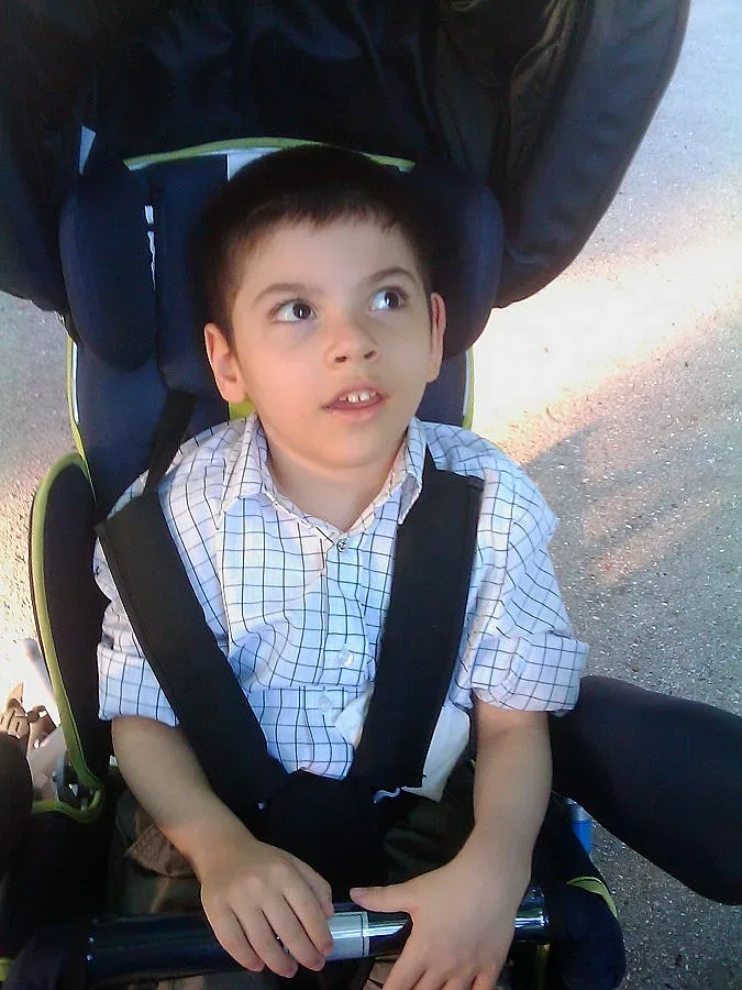 Кристиян има нужда от помощ