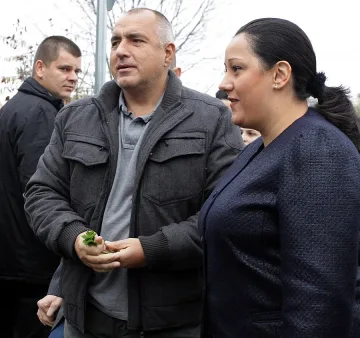 Павлова посрещна рождения си ден на пътя