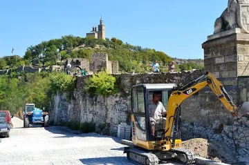 Милион туристи на Царевец