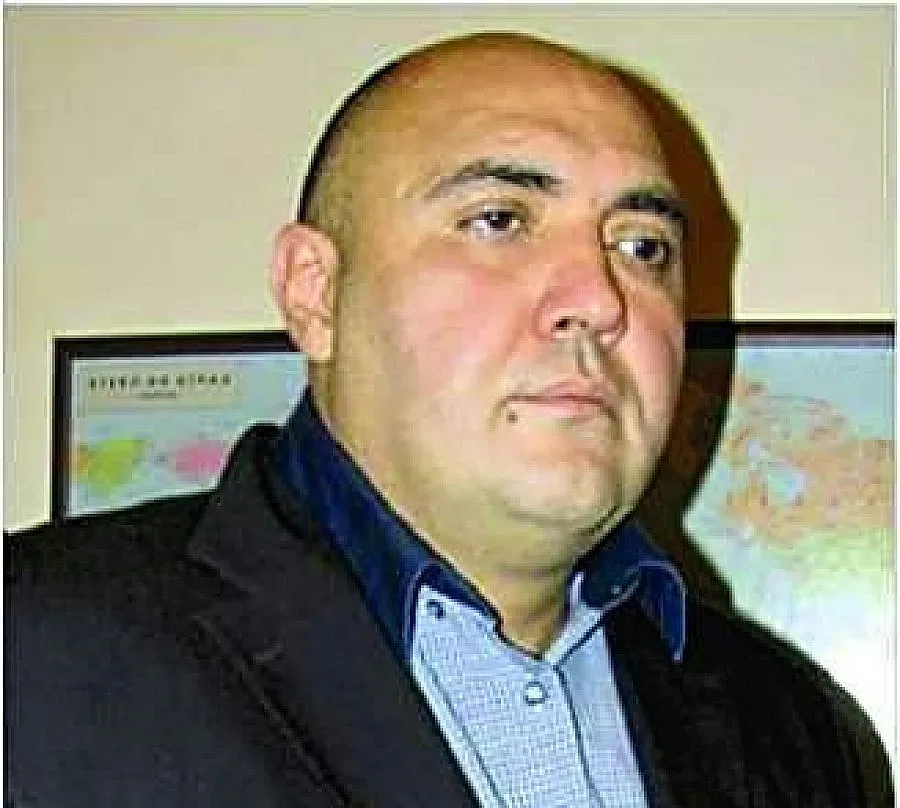 Чолов предлагал секс с маскарад