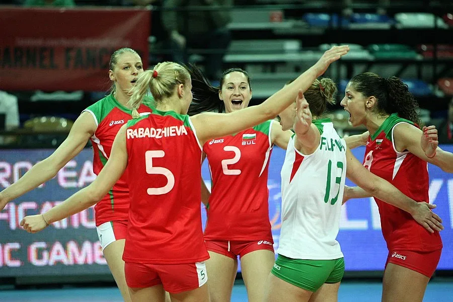 Волейболистките тръгват от Китай за Гран при