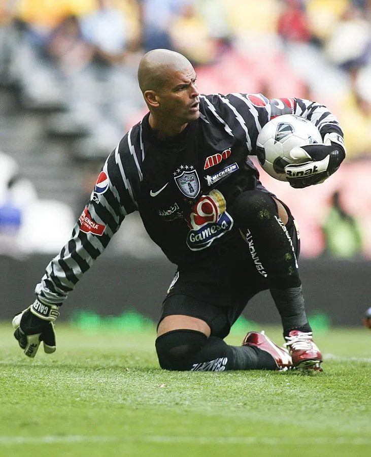 Бивш колумбийски национал в мозъчна смърт