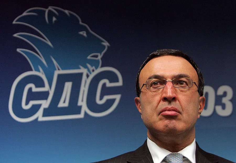 Петър Стоянов: Сините ме предадоха