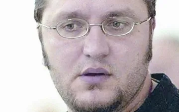 Нежни към извергите