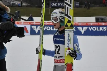 Зографски премина квалификациите в Куусамо