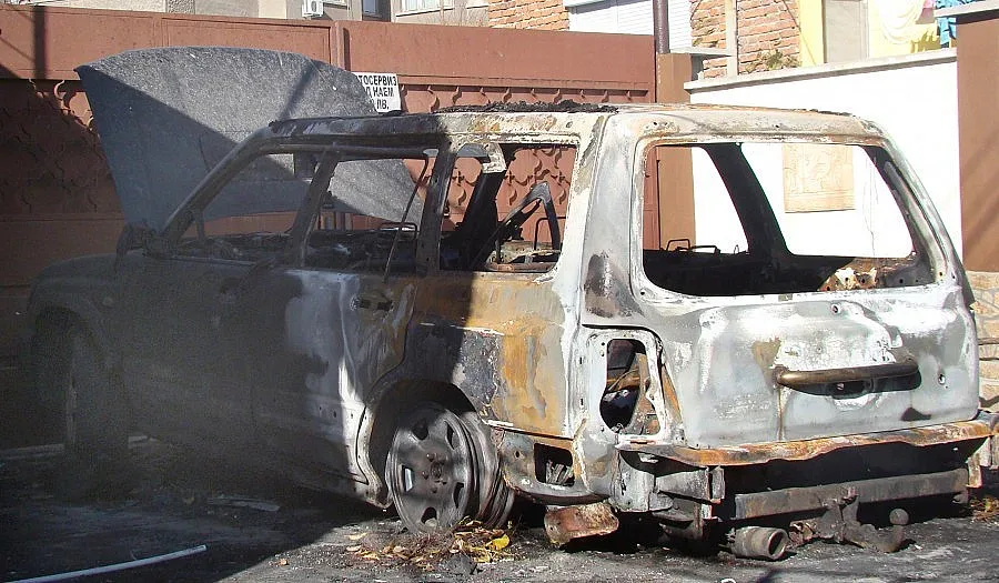 Взривиха колата на 62-годишна