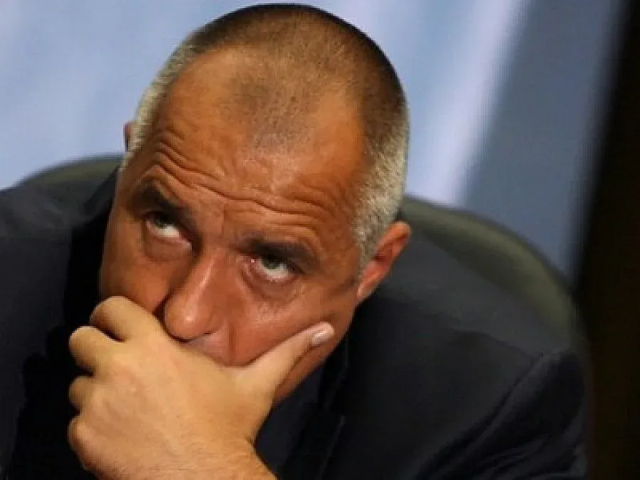 Станишев тормозил Бойко посред нощ