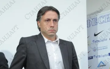 Шеф на "Левски" с обет за мълчание   