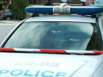 Бомбаджии атакуват 2 училища в Бургас