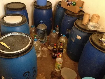 Спипаха 1200 литра нелегална ракия 