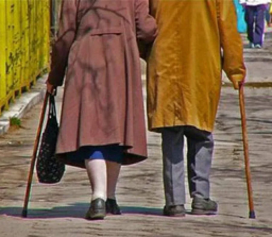 Вехнем като Агаси и Марая Кери