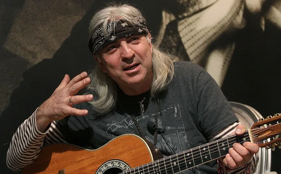 СДС и ГЕРБ са като "Лед Цепелин" и Лепа Брена