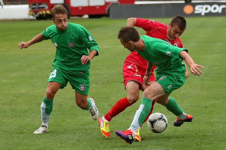 Кметът на Враца взе "Ботев" от италианците