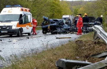 Челен удар уби един, 6-ма берат душа