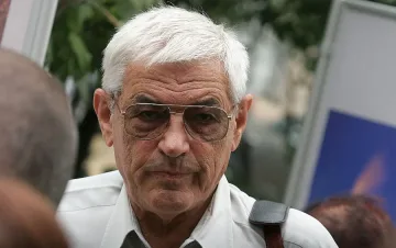 Прекрояват НДК  