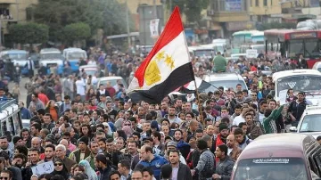 Нова протестна вълна заля Египет