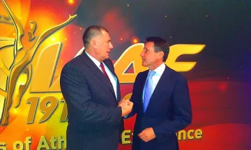 Лорд Себастиан Коу идва в България догодина