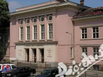 Бомбените заплахи продължават