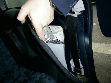 Контрабандата удари и по бебета в епруветка