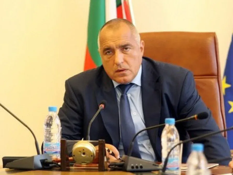 "Южен поток" се влива в пенсии и стадиони