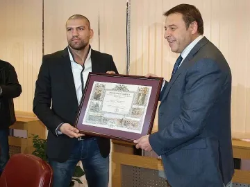 Сравниха Пулев с хан Тервел